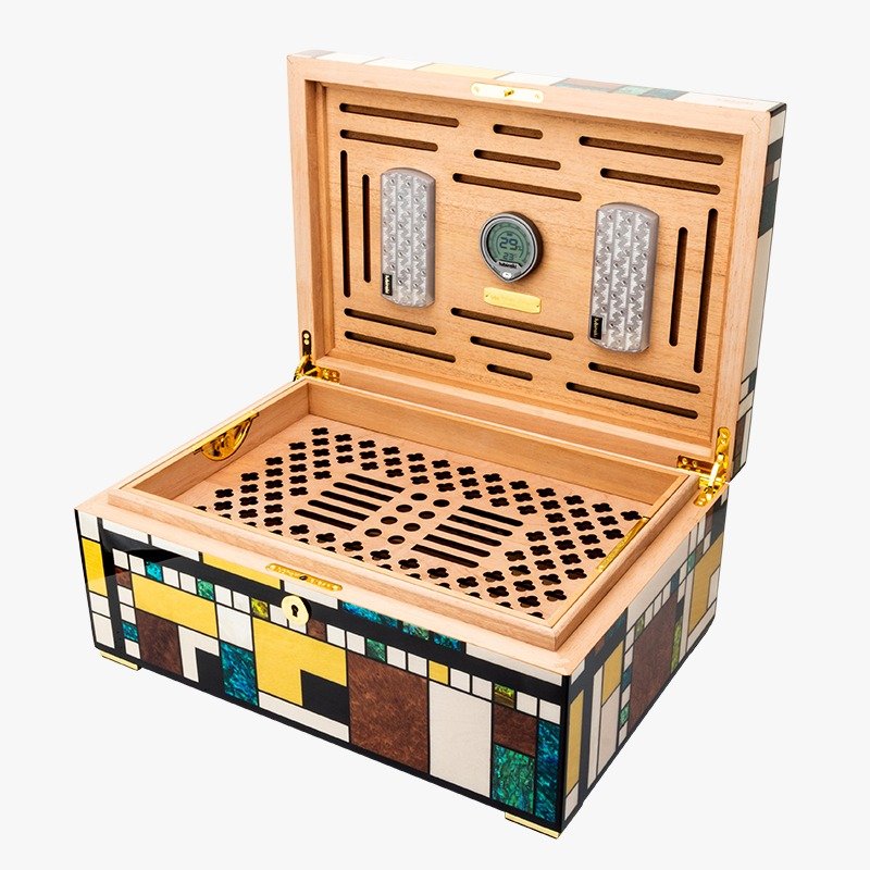 Premium Cigar Humidor